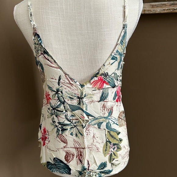 Women's Cami SHEIN Summer Floral Boho Botanical Tank Top Adjustable Straps - Picture 6 of 8